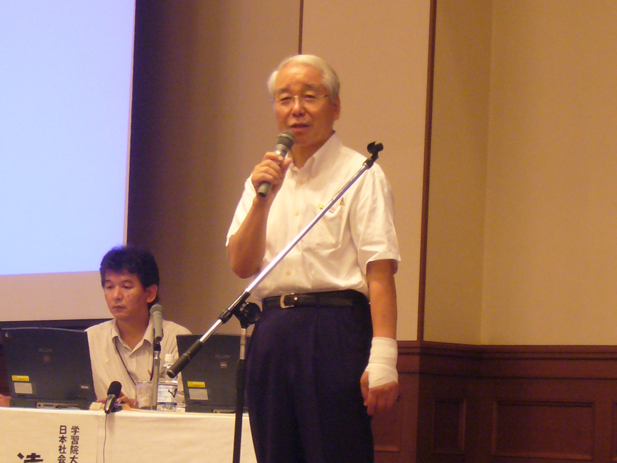 井戸敏三兵庫県知事の写真