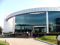 写真1●インド・ハイデラバードにあるサティヤム・コンピュータ・サービスの開発拠点