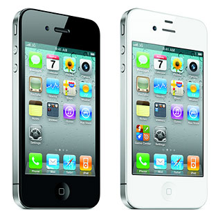 アップルの最新スマートフォン「iPhone 4」