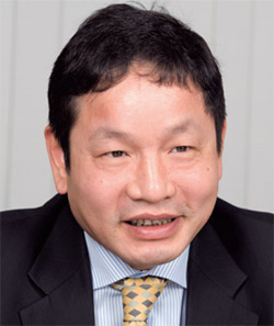 ベトナム FPTコーポレーション 会長兼CEO（最高経営責任者） チュオン・ザー・ビン 氏