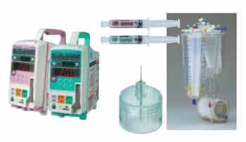 輸液ポンプ（写真左）、注射器（中央上）、インスリン用注射針（中央下）、人工肺（右）
