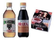 ミツカンの人気商品。左から「穀物酢」「味ぽん」「金のつぶにおわなっとう」。いずれも強いブランド力を持っている