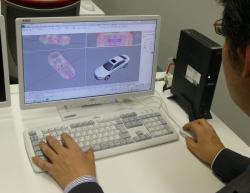 東京電機大学が導入した仮想デスクトップでCADソフトを使用する様子