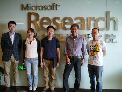 MSRAで活躍する5人の日本人研究者たち。左から矢谷浩司氏、荒瀬由紀氏、松下康之氏、辻井潤一氏、酒井哲也氏。