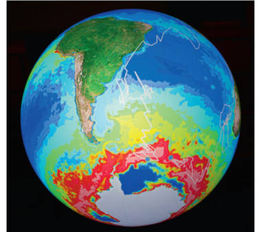 プランクトンの発生と渡り鳥の移動を示したコンテンツ。南極周辺のプランクトン（赤い部分）が豊富な時期に、北半球から渡り鳥が飛んで来た軌跡（白線）を示している